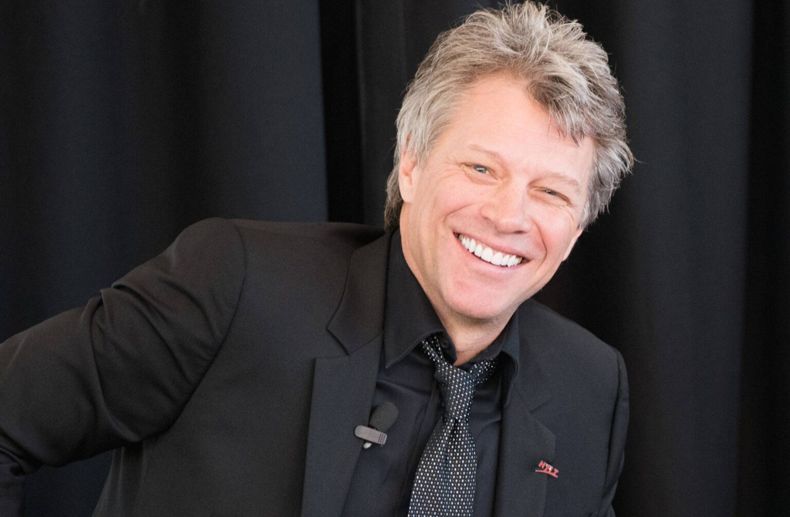 Rocking Riches: A Deep Dive into The Net Worth of Bon Jovi ...
