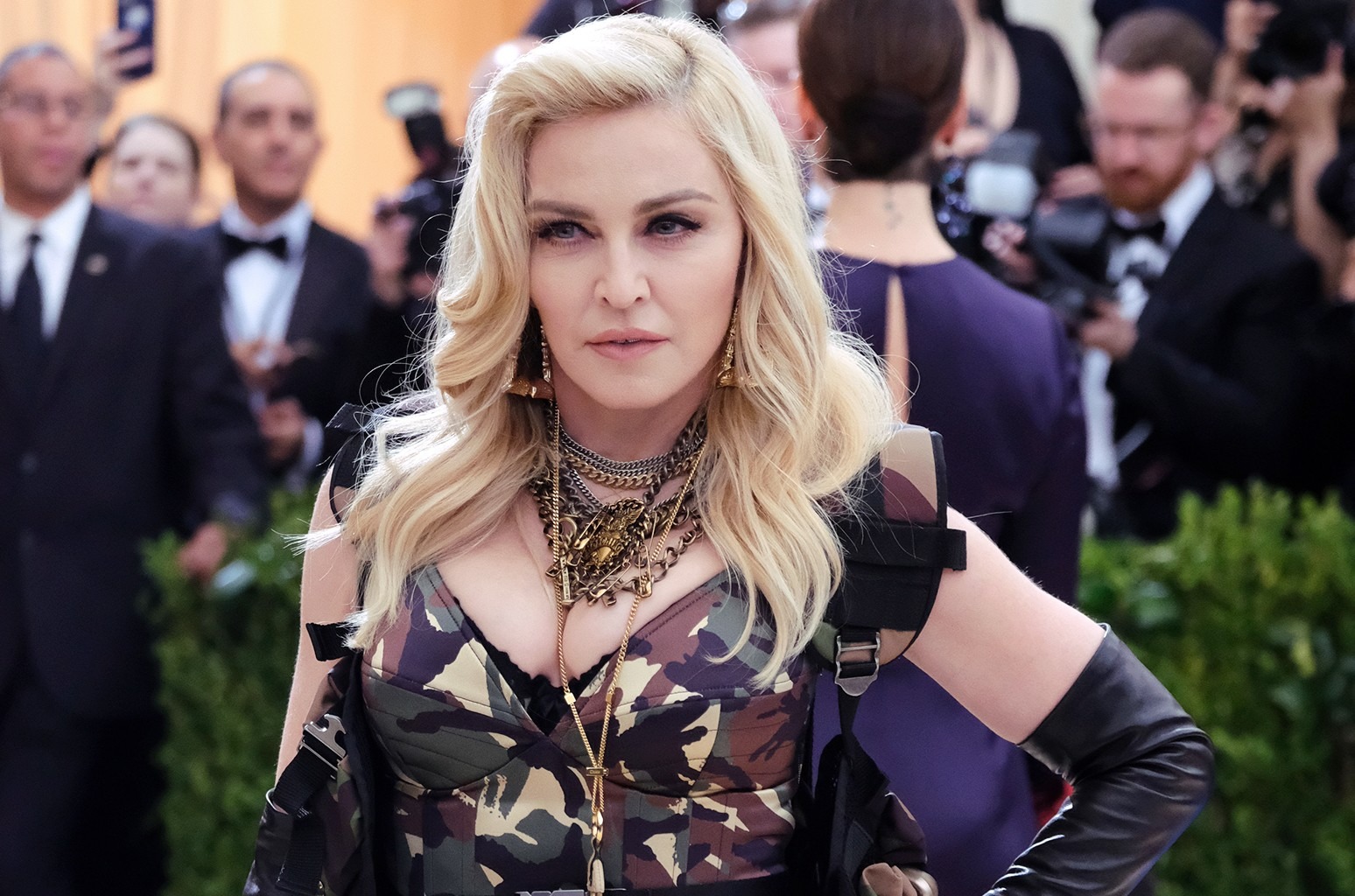 what is the net worth of madonna